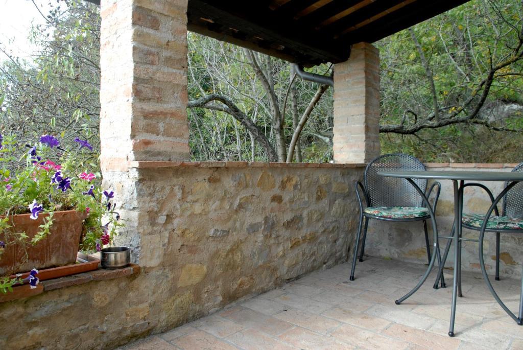 Podere Monte Petreto San Savino  部屋 写真