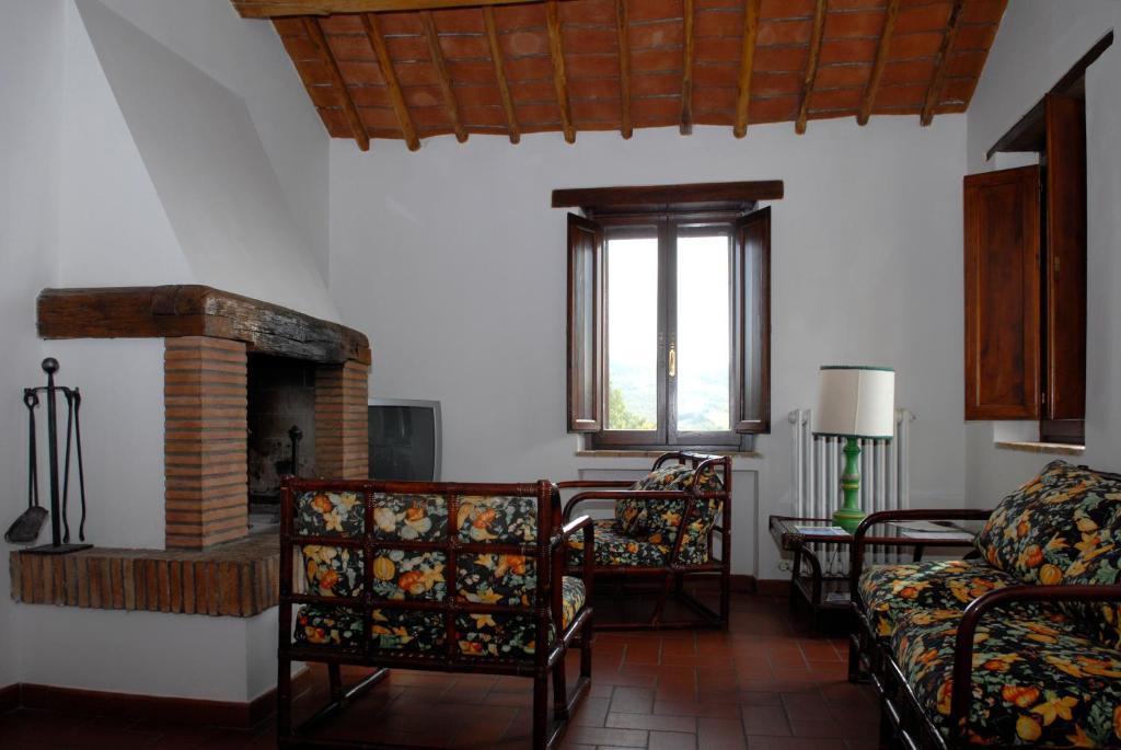 Podere Monte Petreto San Savino  部屋 写真