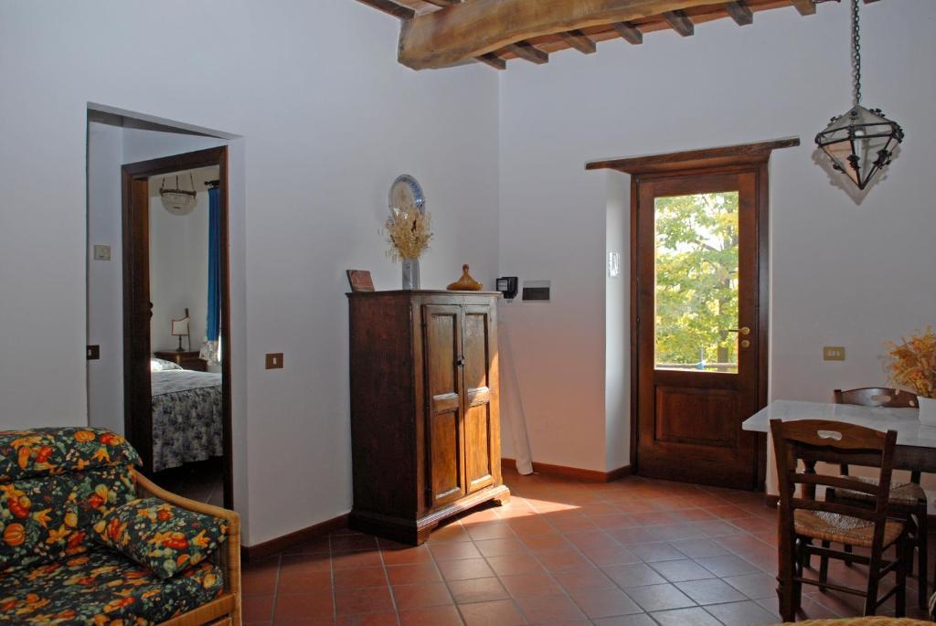 Podere Monte Petreto San Savino  部屋 写真