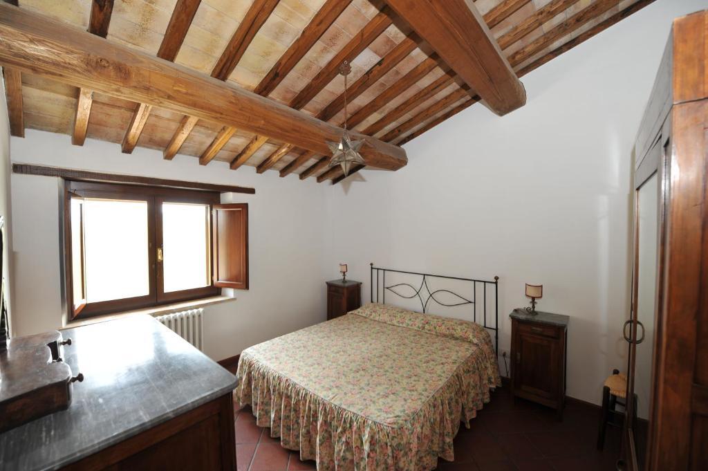 Podere Monte Petreto San Savino  部屋 写真