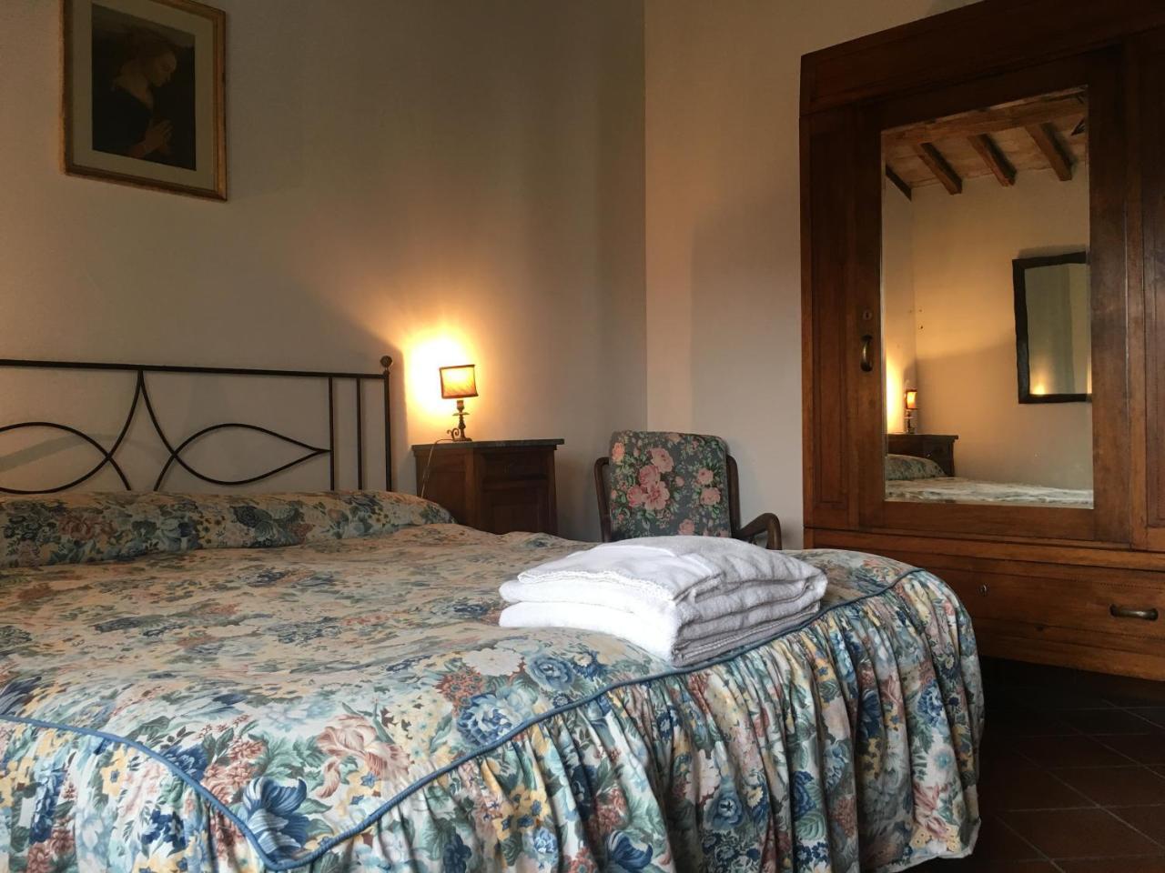 Podere Monte Petreto San Savino  エクステリア 写真