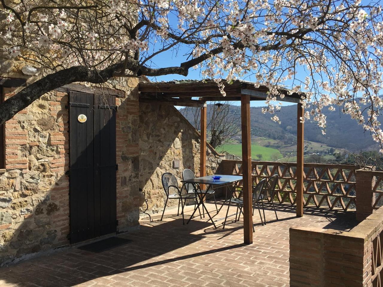 Podere Monte Petreto San Savino  エクステリア 写真