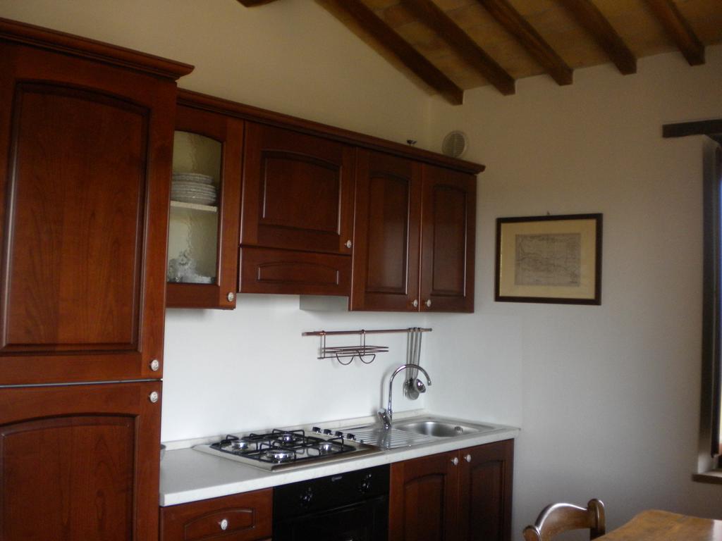 Podere Monte Petreto San Savino  部屋 写真